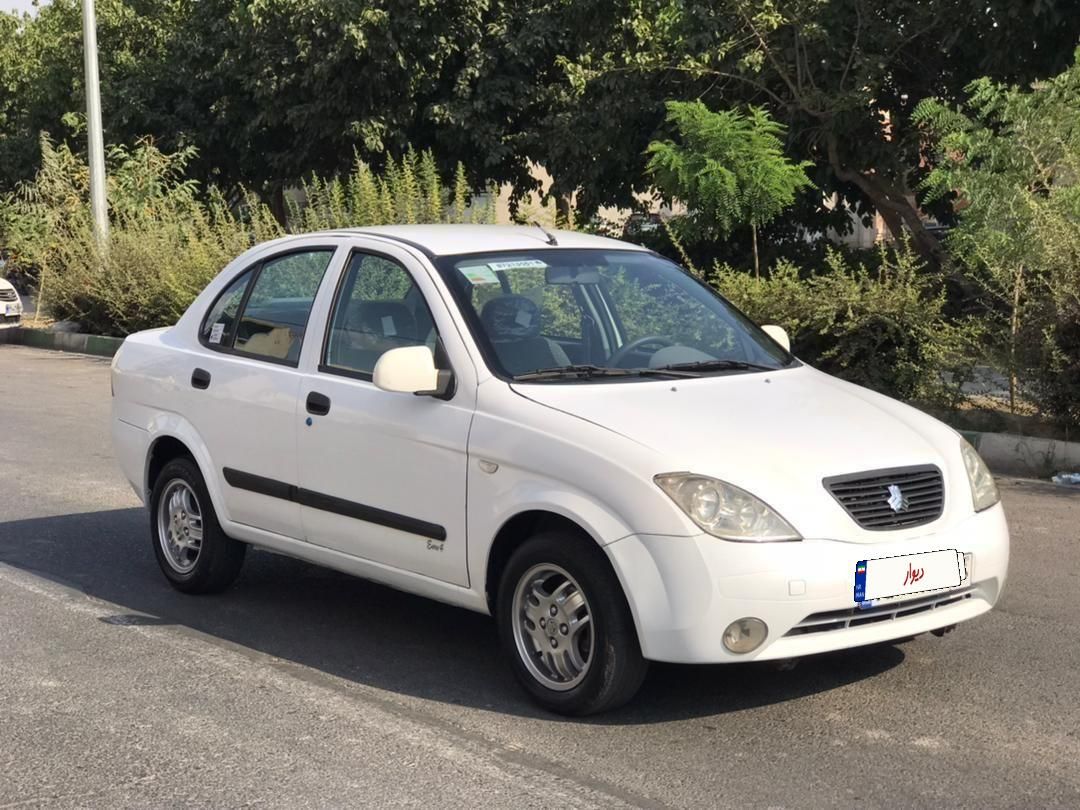 تیبا صندوق دار SX - 1393