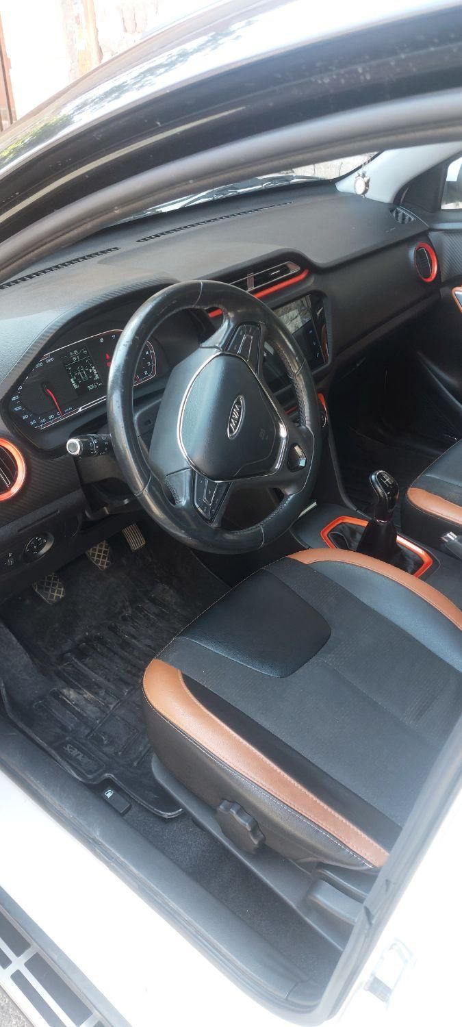 ام وی ام X22 دنده ای اسپرت اکسلنت - 1399