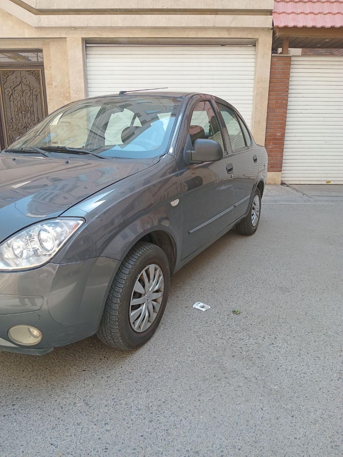 تیبا صندوق دار SX - 1395