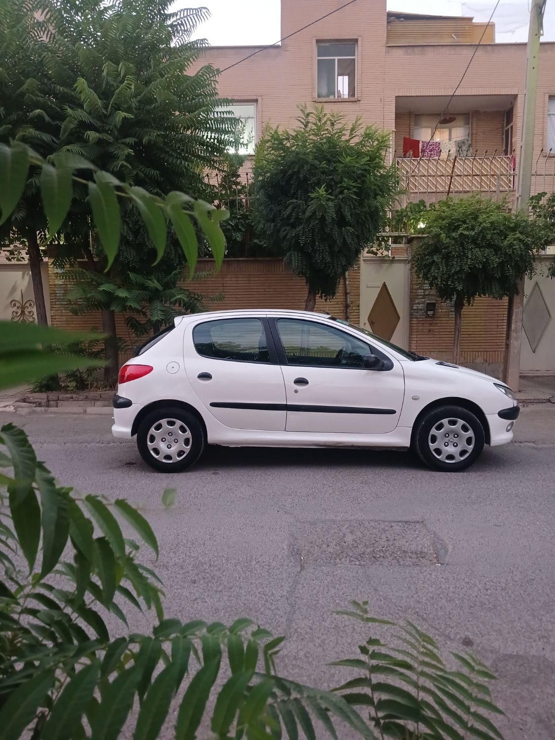 پژو 206 تیپ 2 - 1387