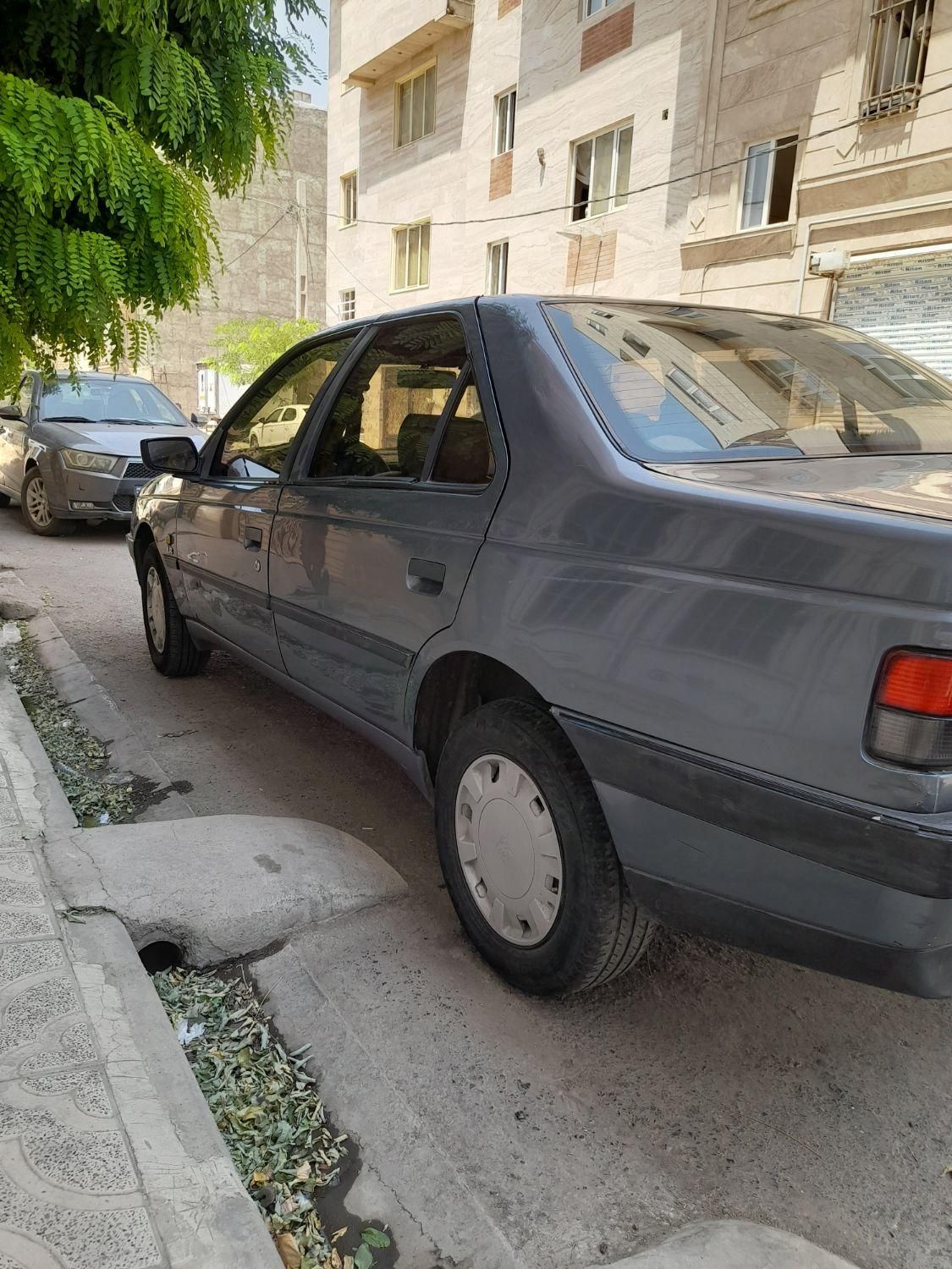 پژو 405 GL - 1372