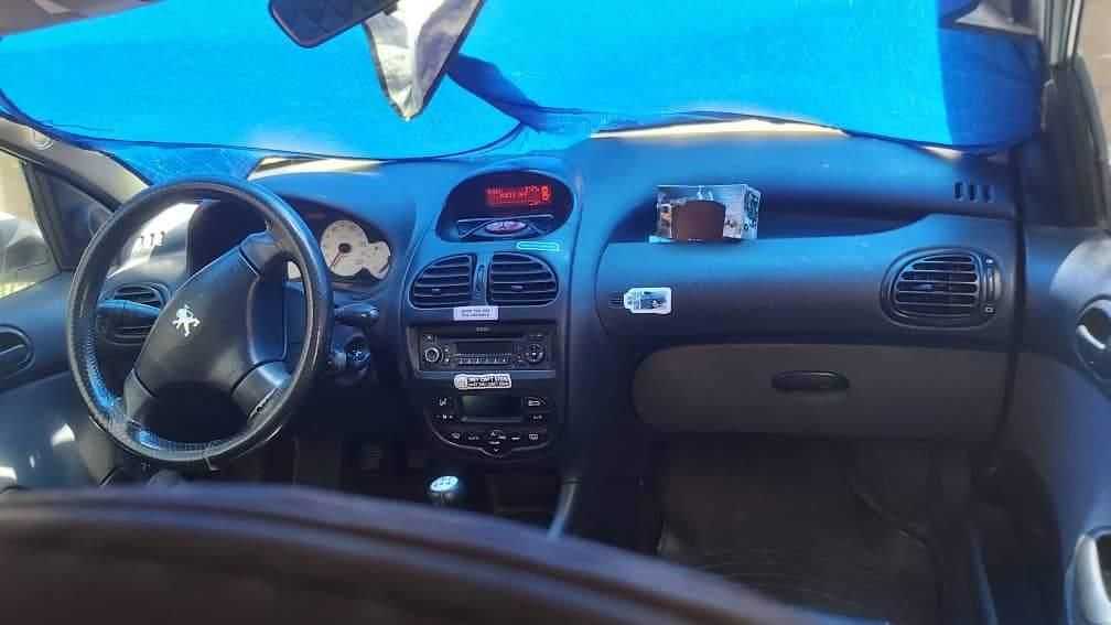 پژو ۲۰۶ صندوق دار v8 - 1397