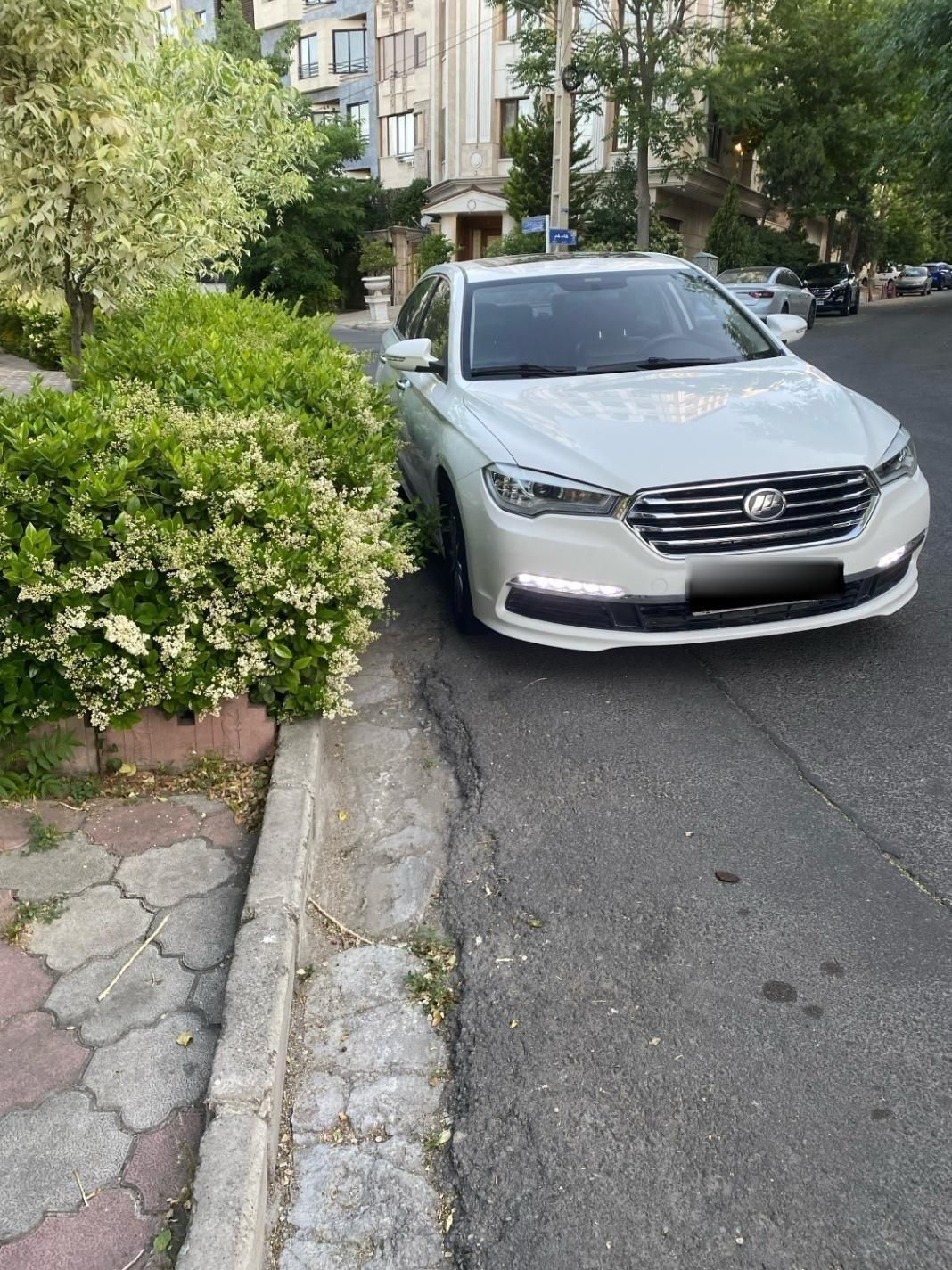 لیفان 820 اتوماتیک - 1397