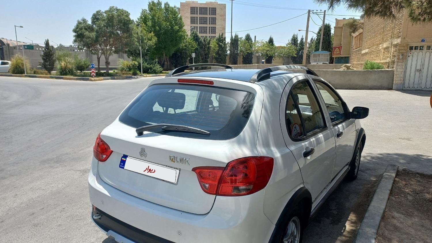 کوییک R دنده‌ای - 1400