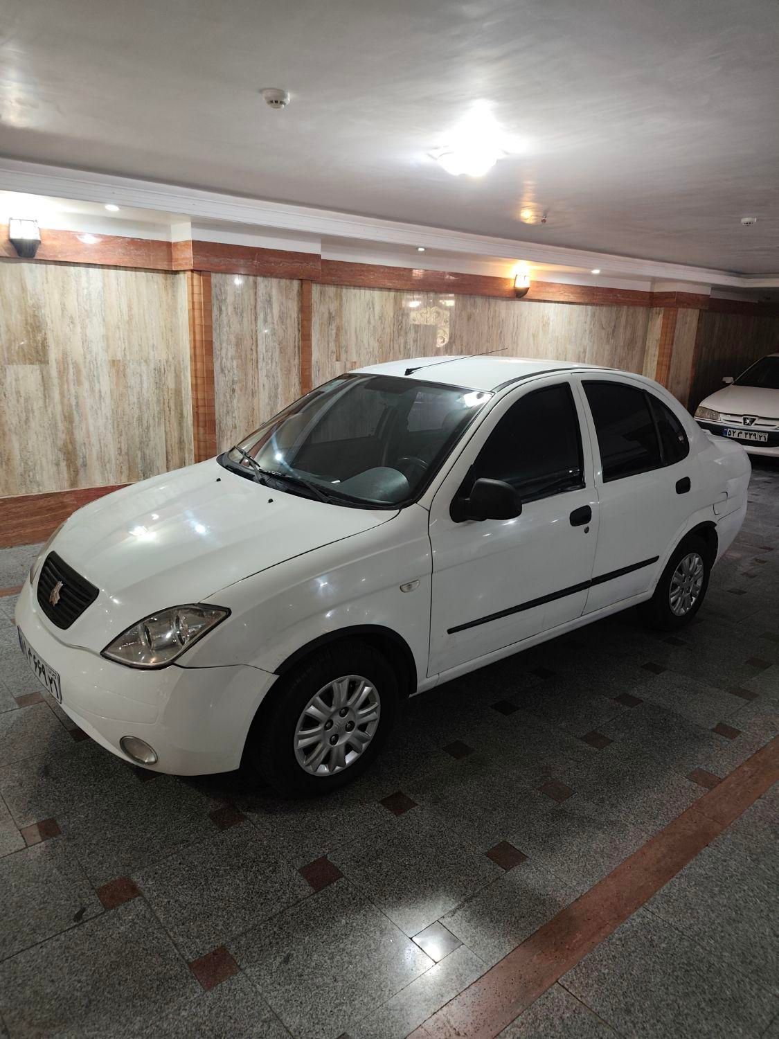 تیبا صندوق دار SX - 1396