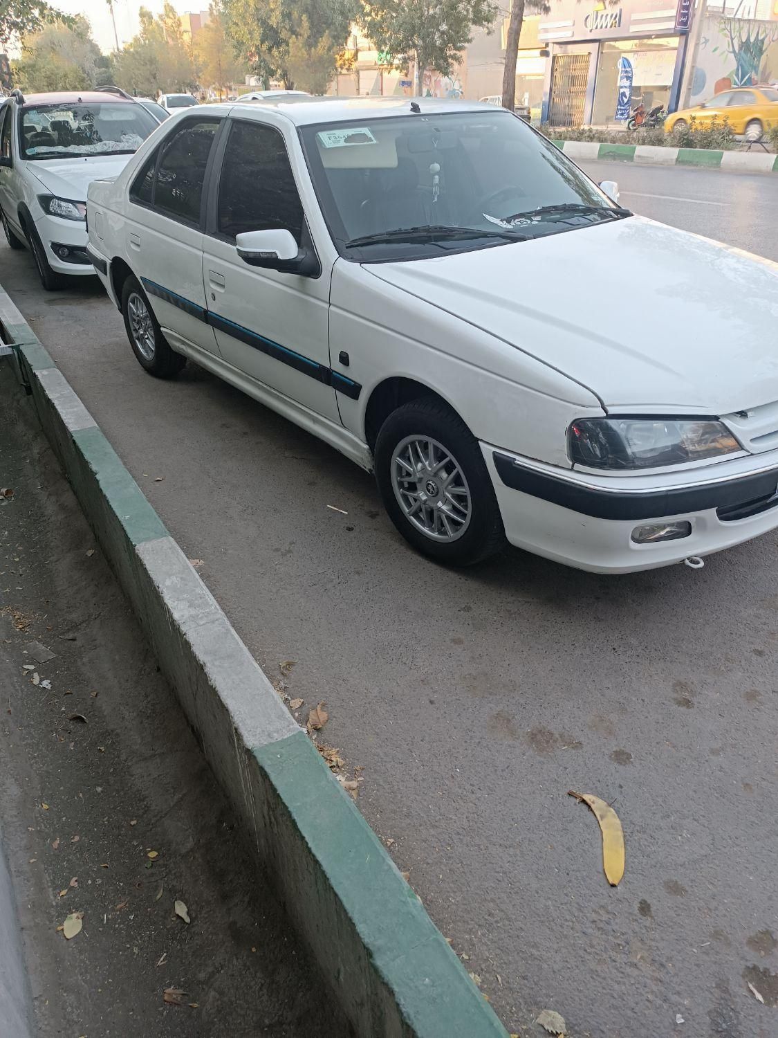 پژو پارس سال - 1393