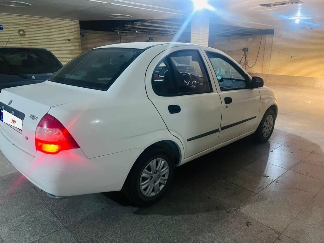 تیبا صندوق دار SX - 1399