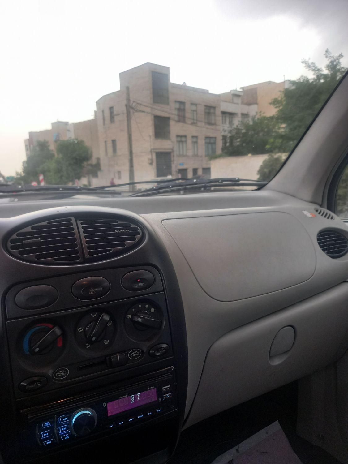 ام وی ام 110 سه سیلندر - 1388
