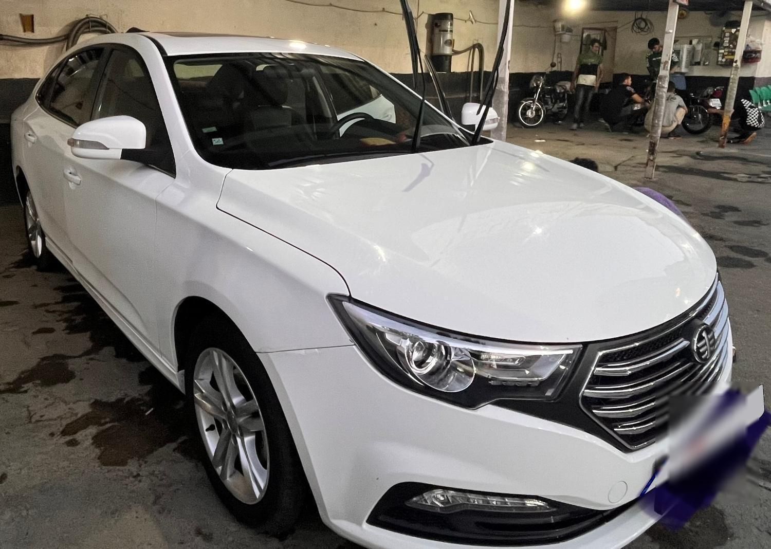 بسترن B30 اتوماتیک - 1397