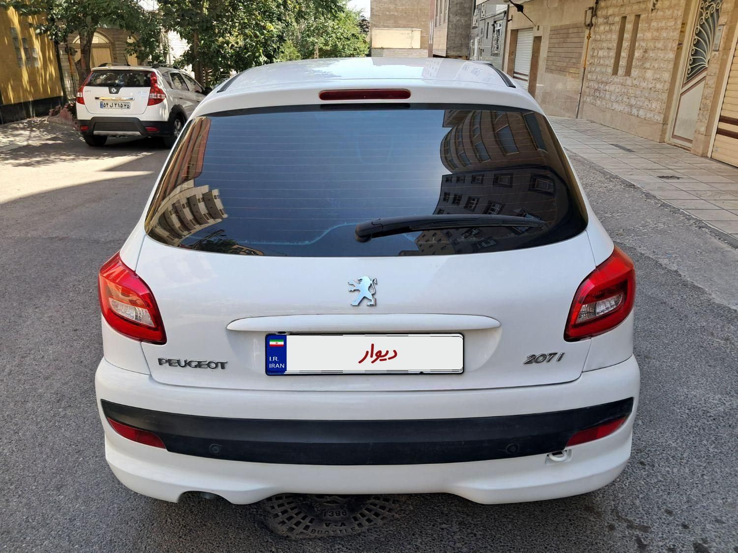 پژو 207 اتوماتیک - 1389