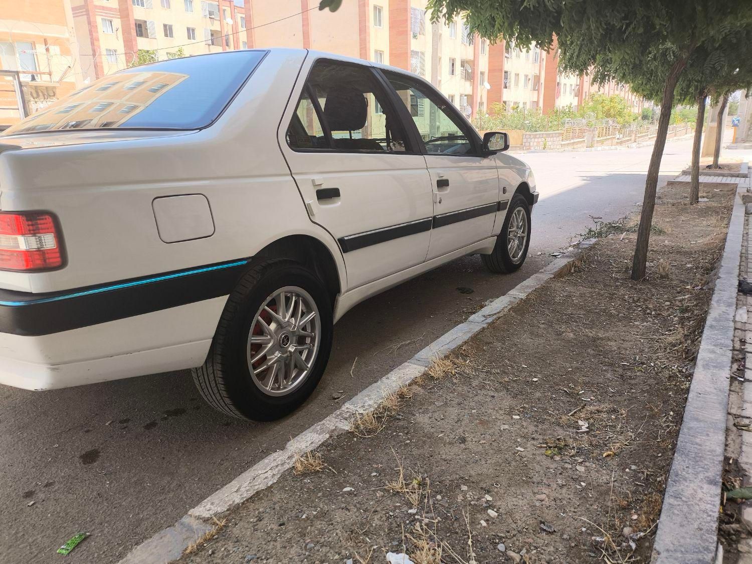 پژو 405 SLX بنزینی TU5 - 1399