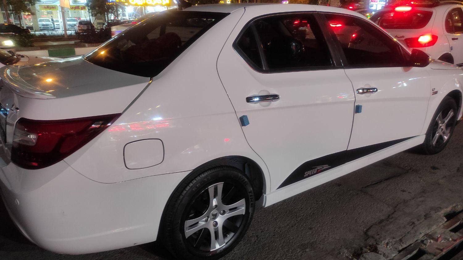 دنا پلاس تیپ ۲ سانروف ۴ ایربگ - 1400