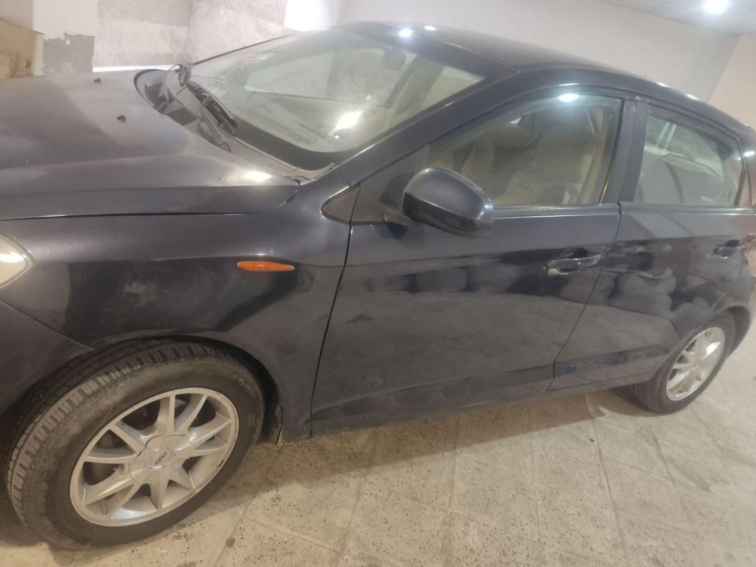 ام وی ام 315 هاچ بک ساده دنده ای - 1391