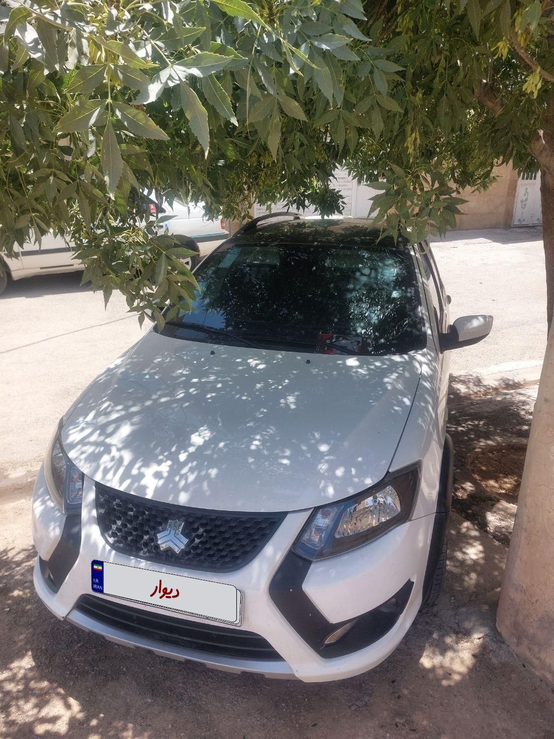 خودرو کوییک، R آگهی ann_19553934
