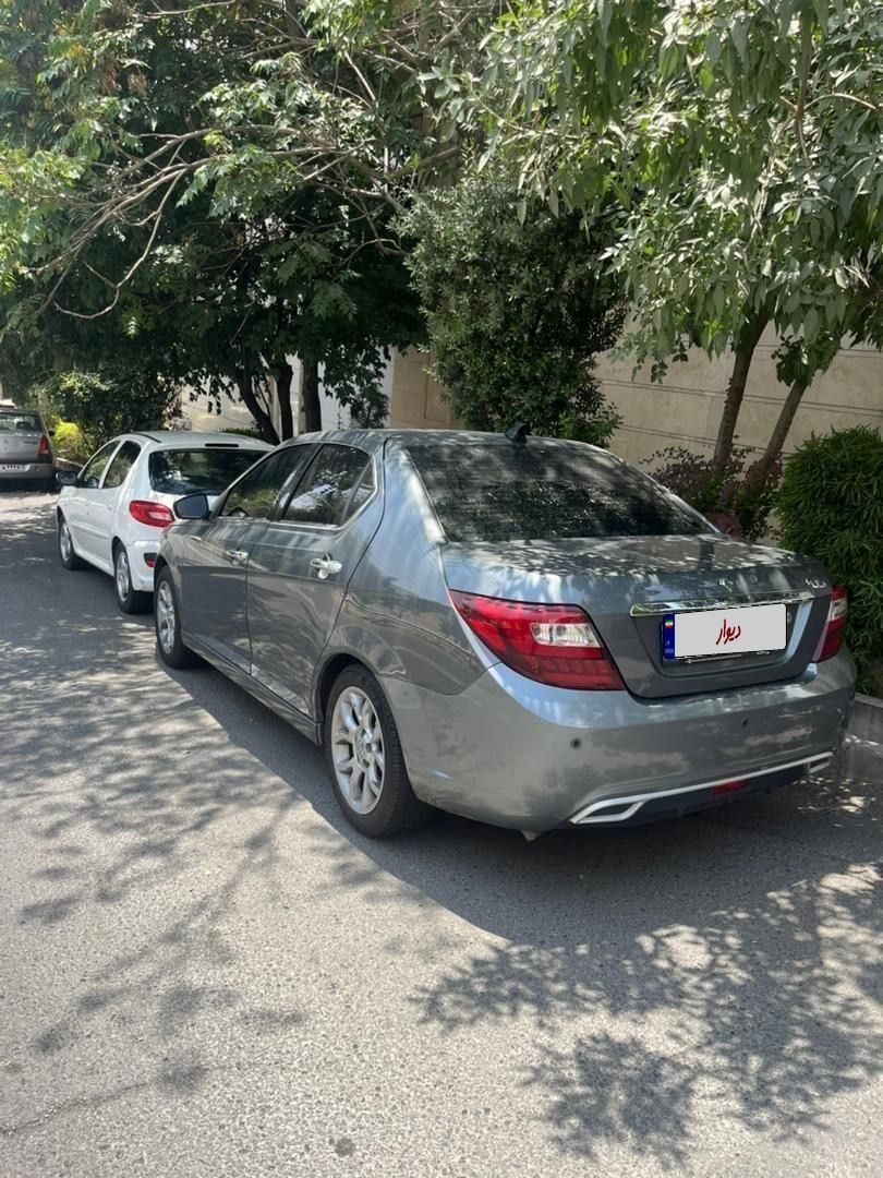 دنا پلاس توربو 6 دنده - 1402