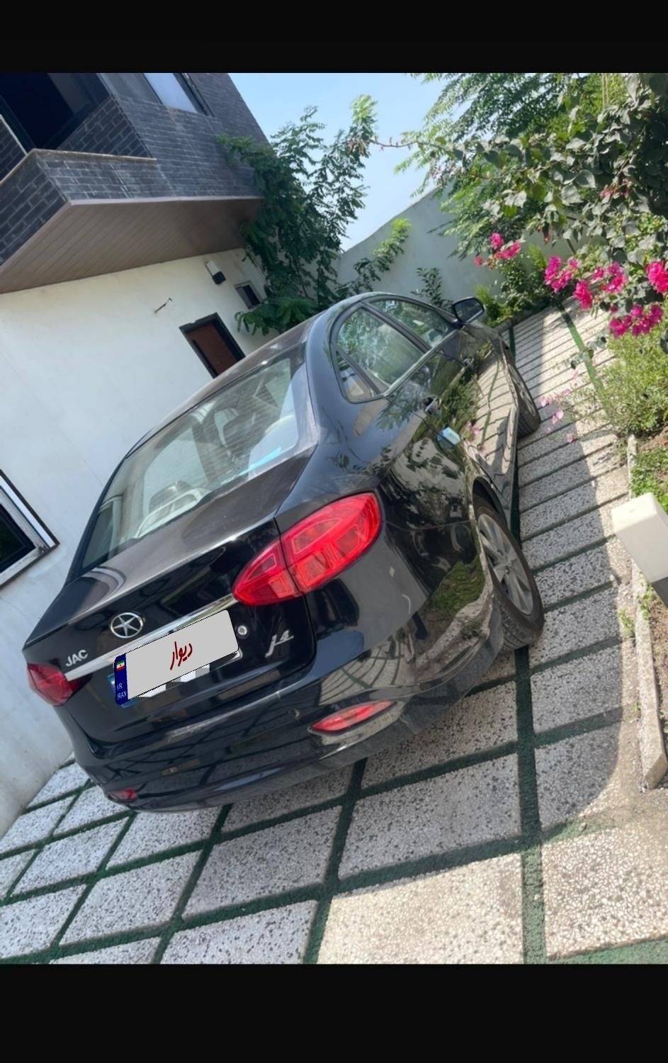 جک J4 اتوماتیک ساده - 1402
