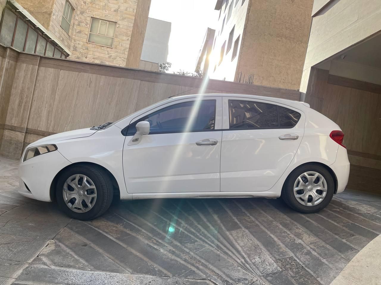 خودرو برلیانس، H220 آگهی ann_19554086