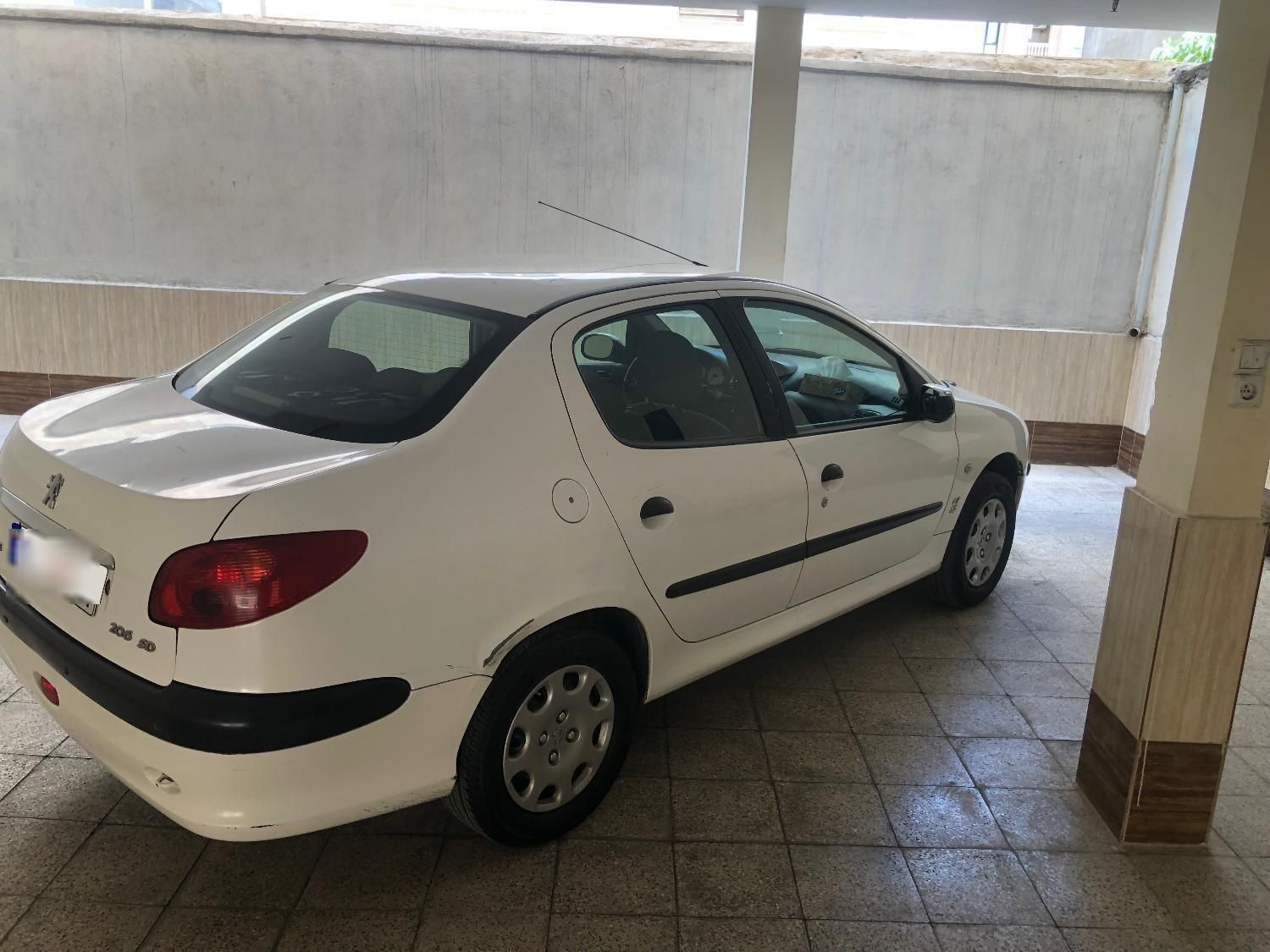 پژو ۲۰۶ صندوق دار v8 - 1390