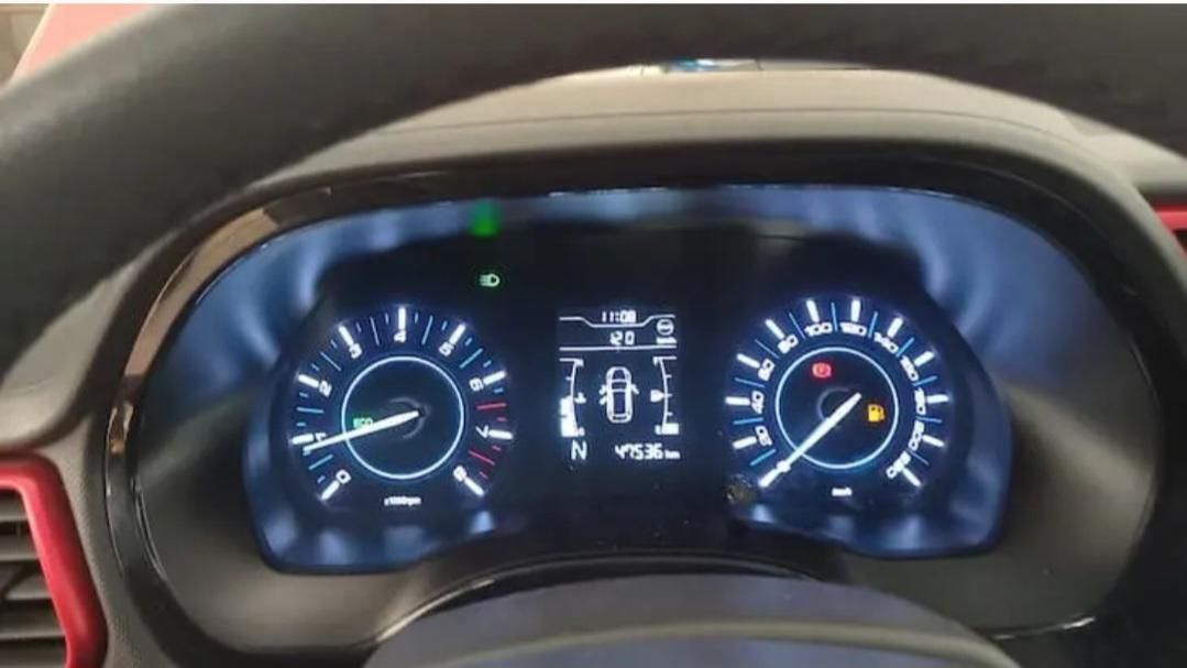 ام وی ام X33 S اتوماتیک اسپرت - 1397