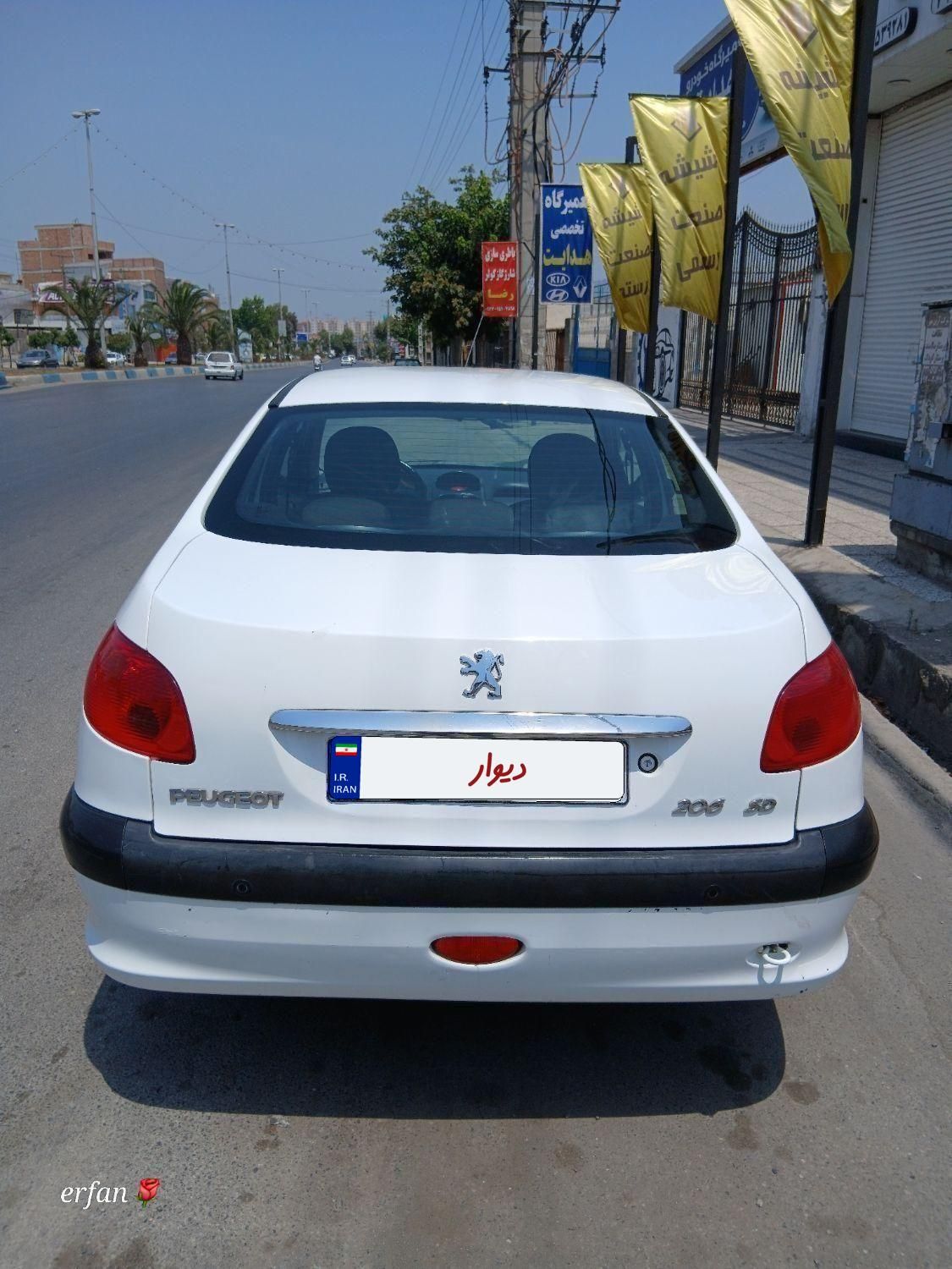 پژو ۲۰۶ صندوق دار v8 - 1396