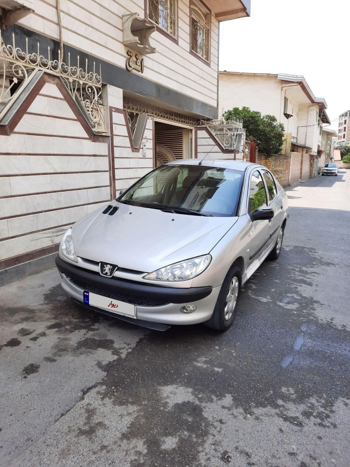 پژو ۲۰۶ صندوق دار v8 - 1386