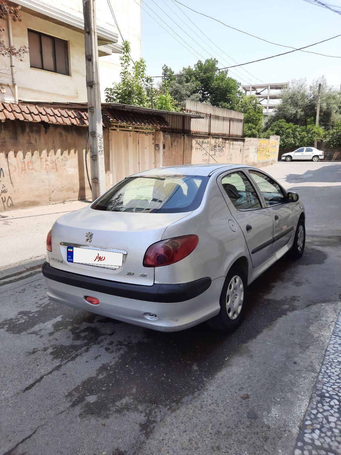 پژو ۲۰۶ صندوق دار v8 - 1386