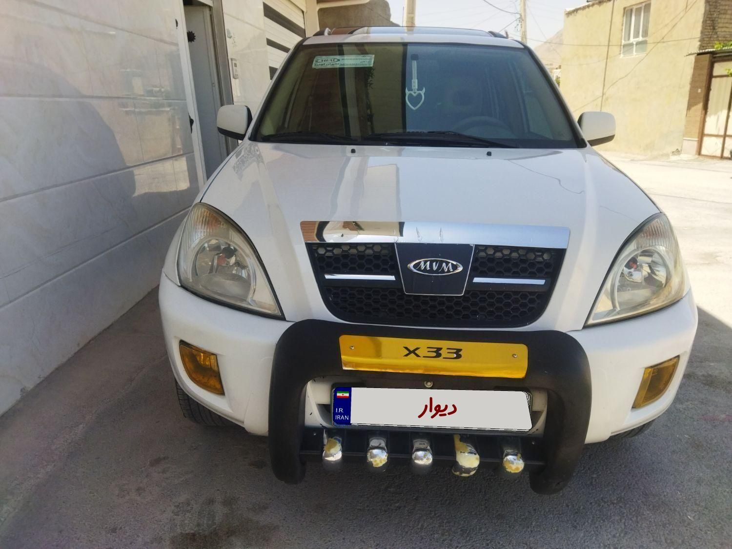 ام وی ام X33 دنده‌ای ساده - 1390