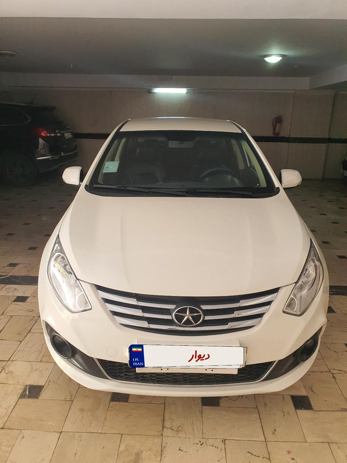 جک J4 اتوماتیک ساده - 1400