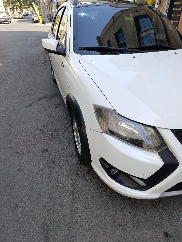 کوییک R دنده‌ای - 1399
