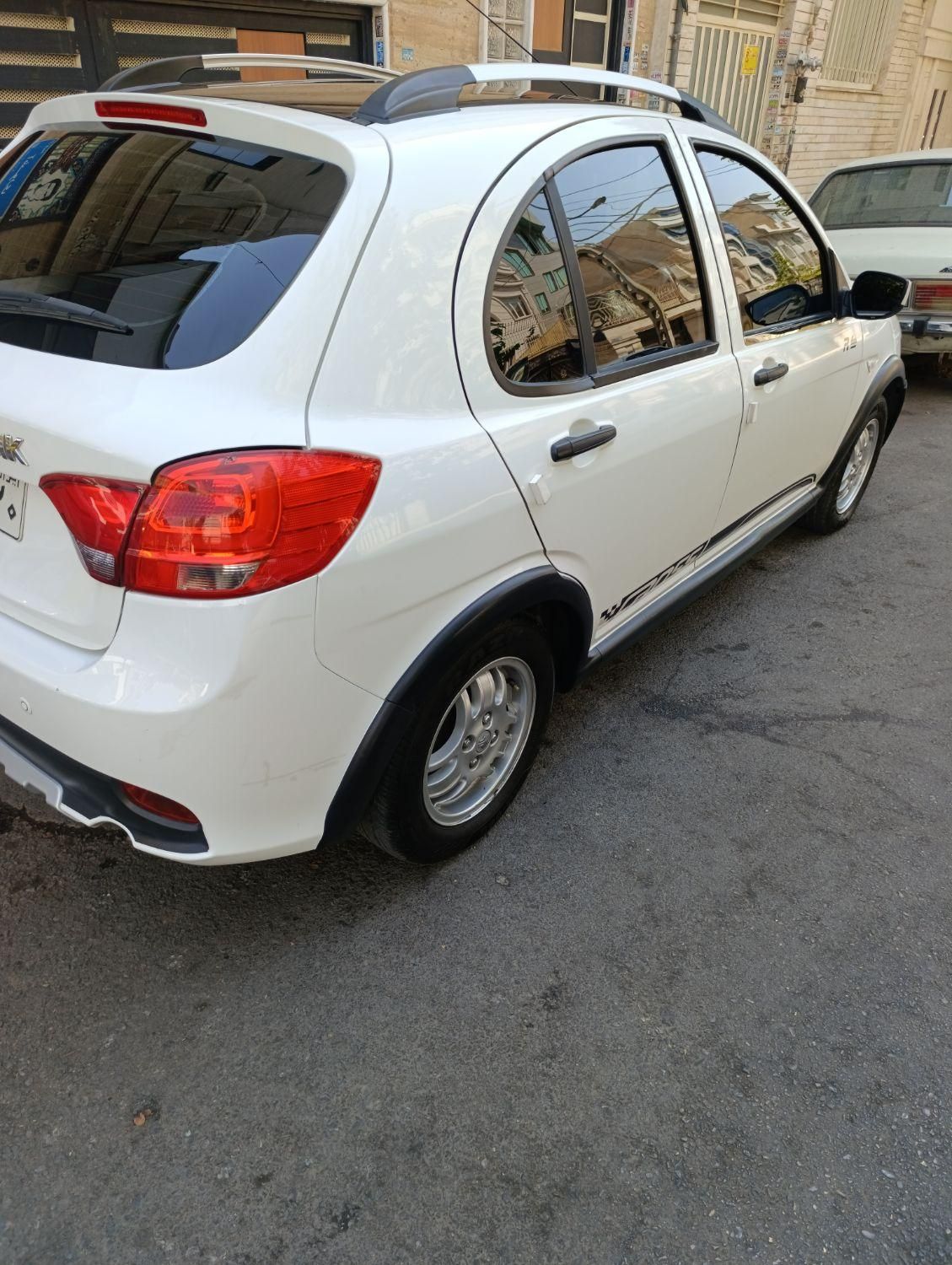 کوییک R دنده‌ای - 1399
