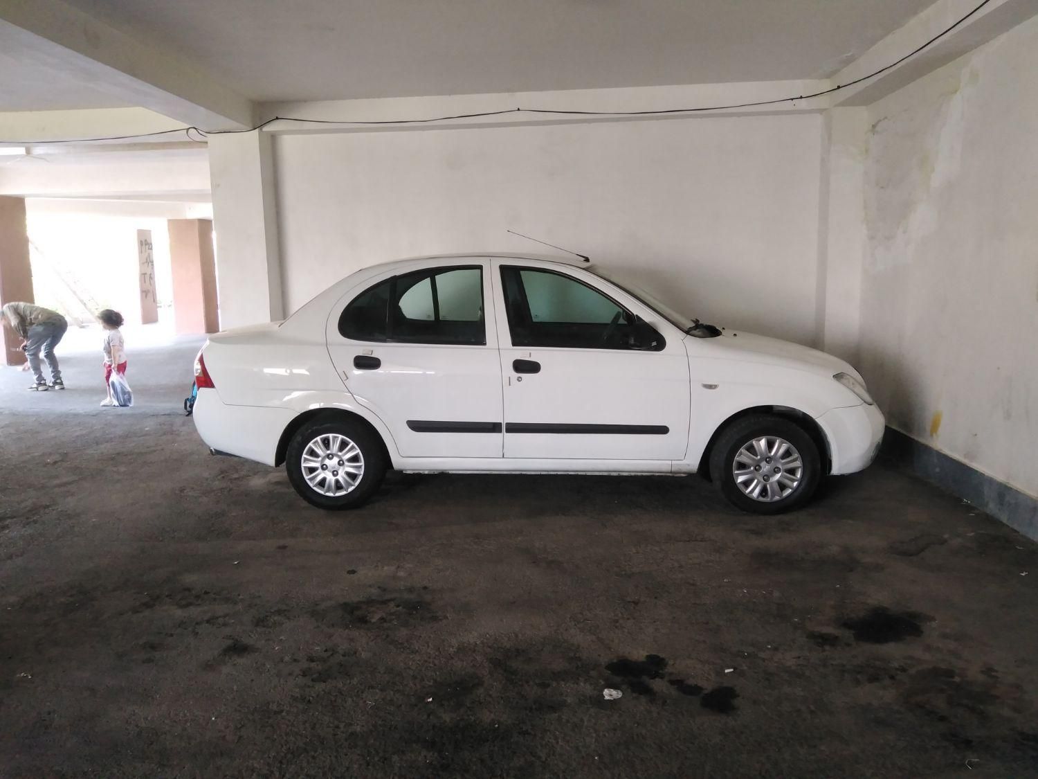 تیبا صندوق دار EX - 1393