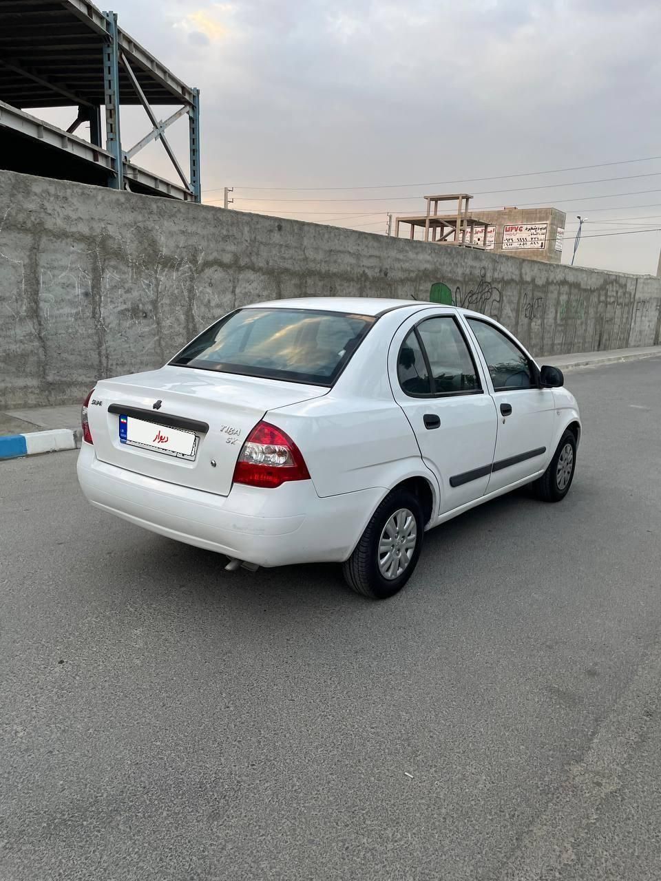 تیبا صندوق دار SX - 1391