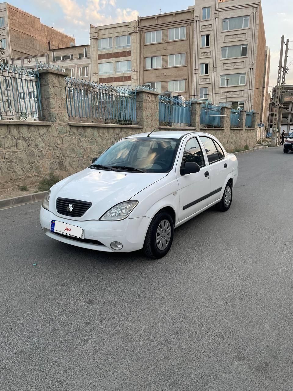 تیبا صندوق دار SX - 1391