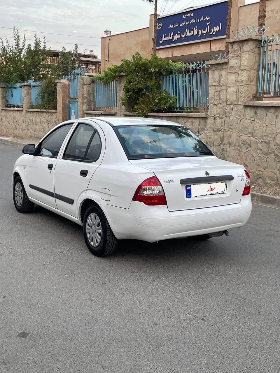 تیبا صندوق دار SX - 1391