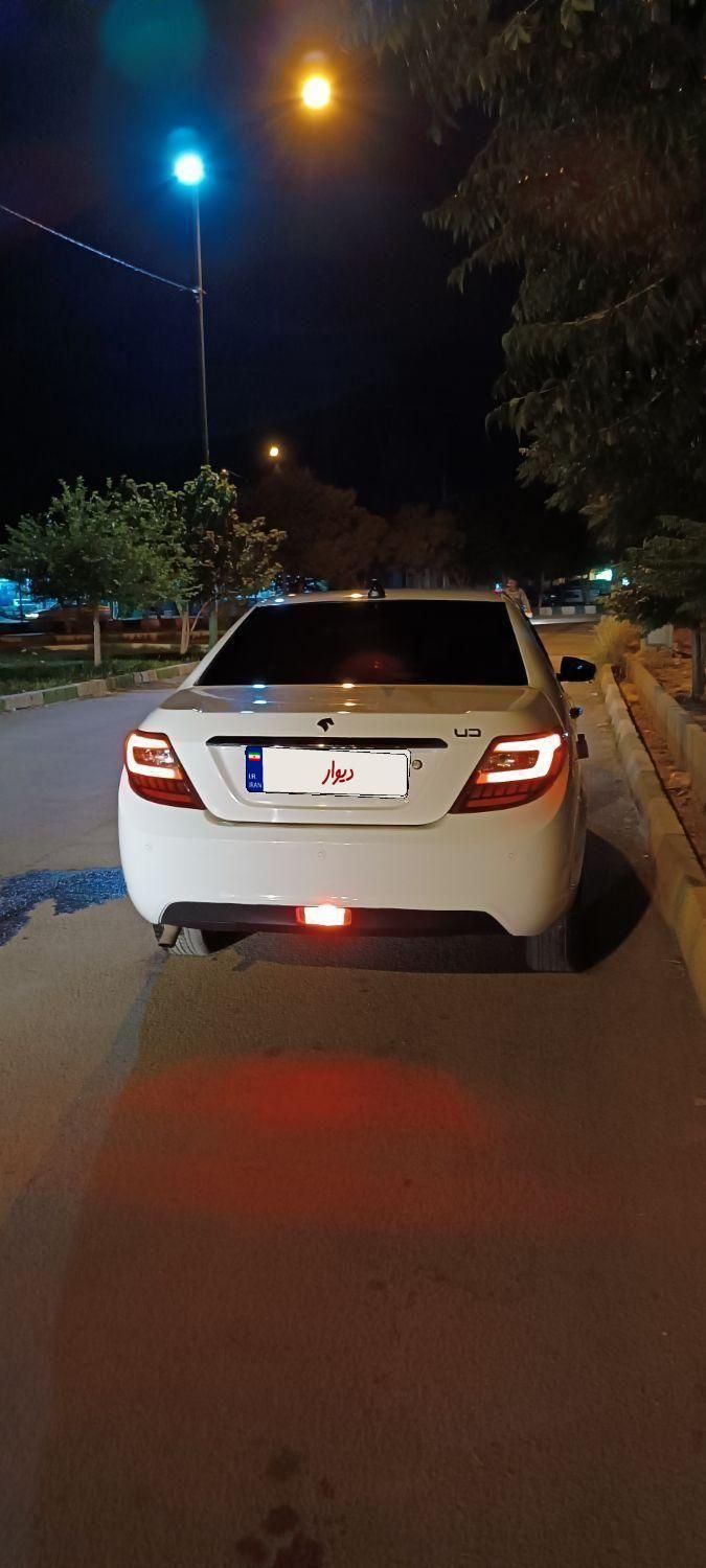 دنا پلاس توربو ۵ دنده ۲ ایربگ - 1401