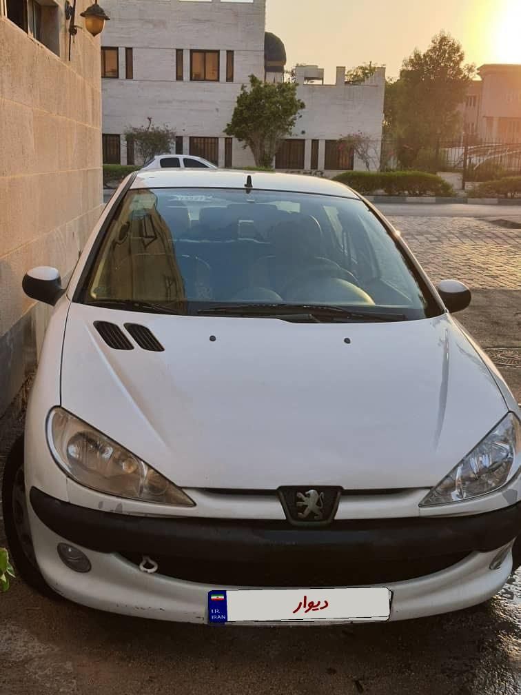 پژو ۲۰۶ صندوق دار v8 - 1395