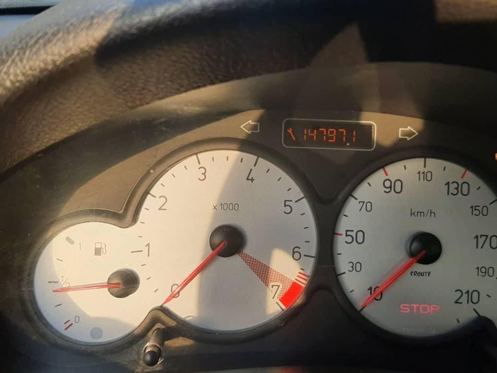 پژو ۲۰۶ صندوق دار v8 - 1395