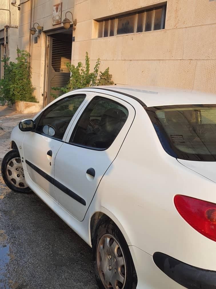 خودرو پژو، ۲۰۶ صندوق دار آگهی ann_19554641
