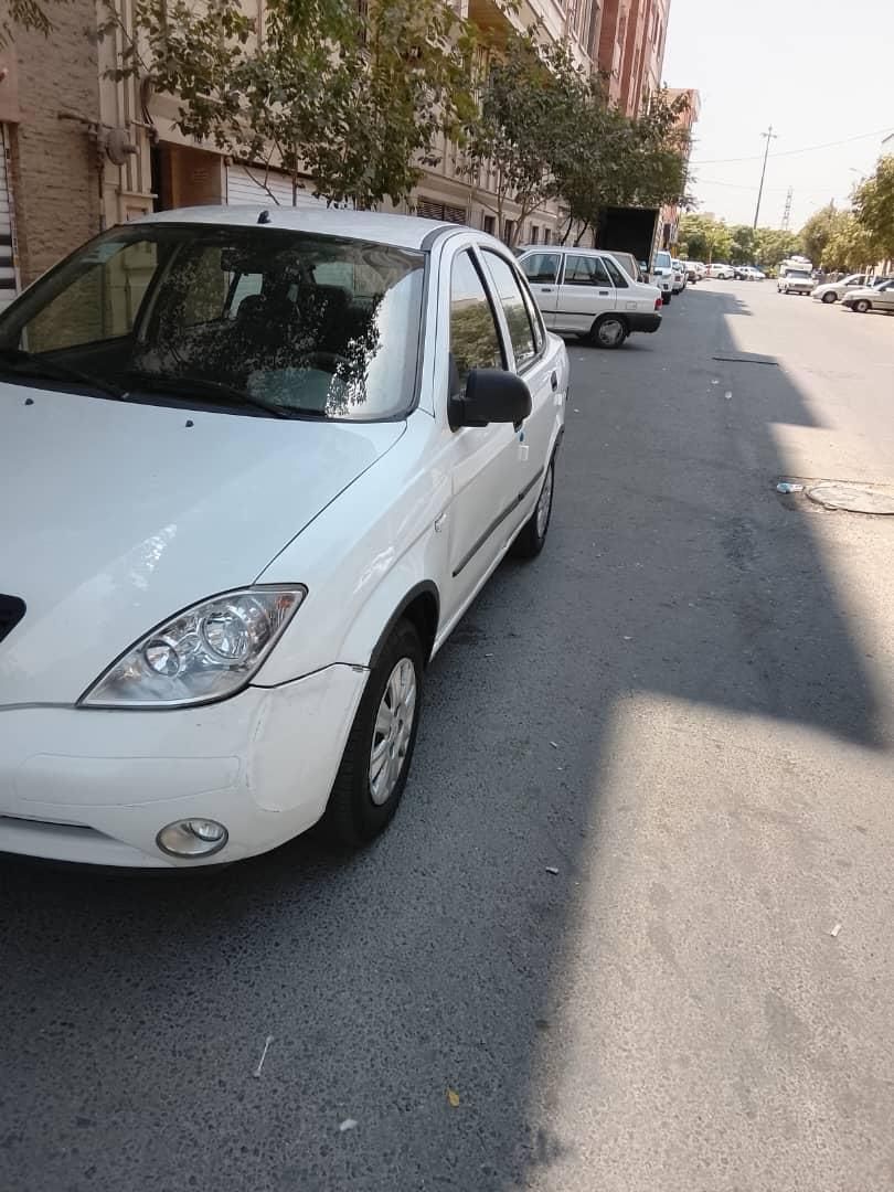 تیبا صندوق دار SX - 1399