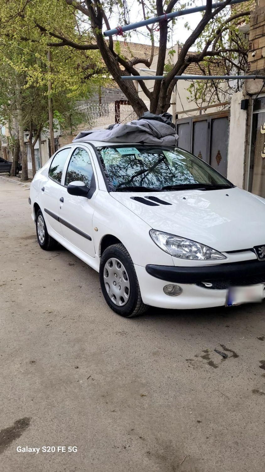 پژو ۲۰۶ صندوق دار v8 - 1393