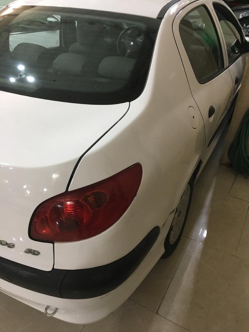پژو ۲۰۶ صندوق دار v8 - 1394