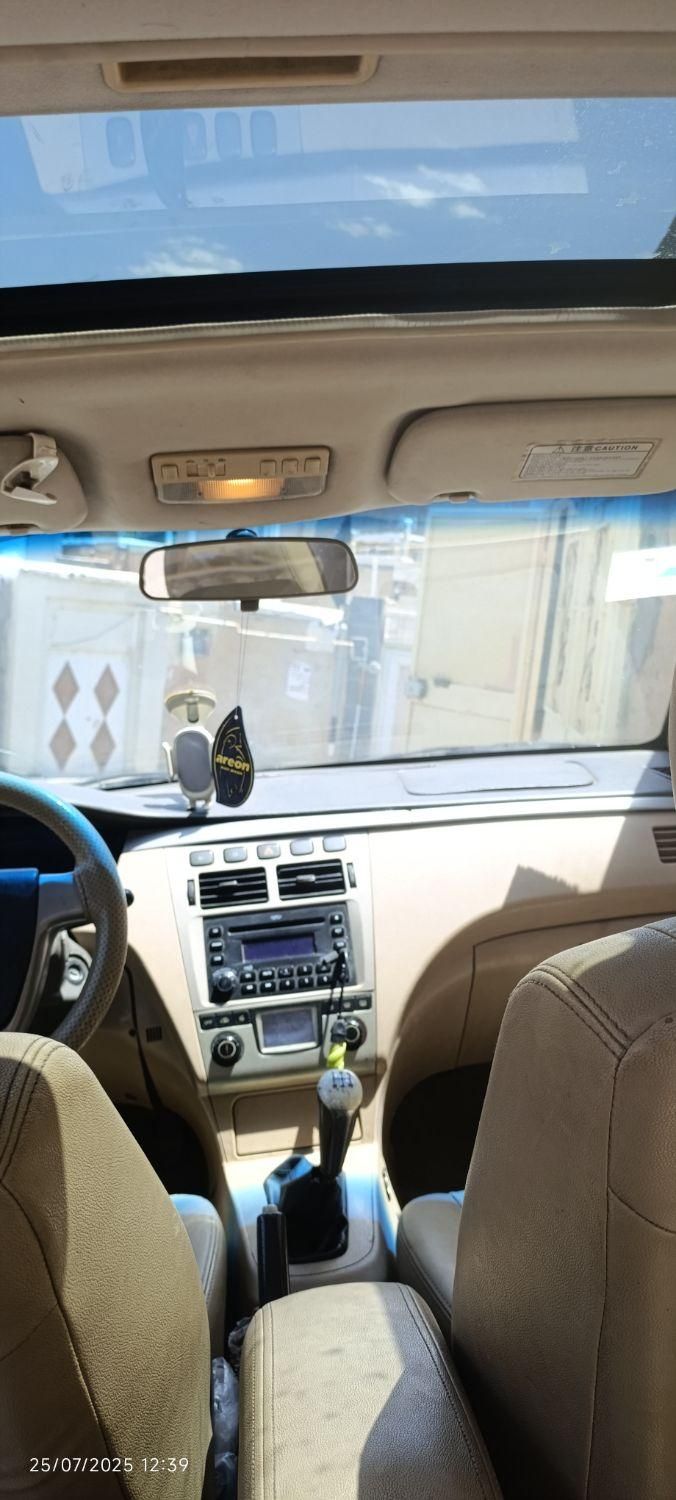ام وی ام 530 دنده ای - 1391