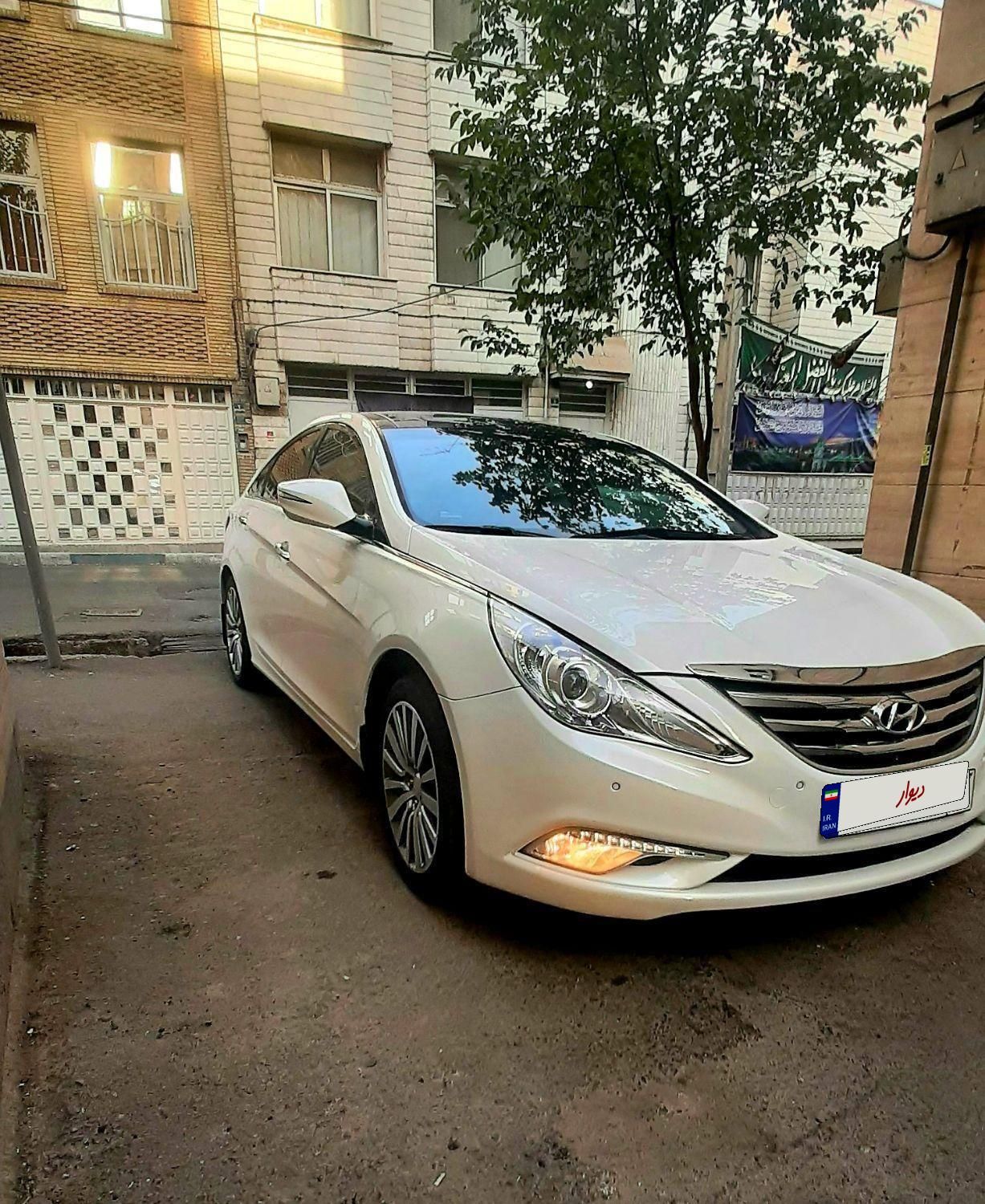 هیوندای سوناتا فول YF - 2014