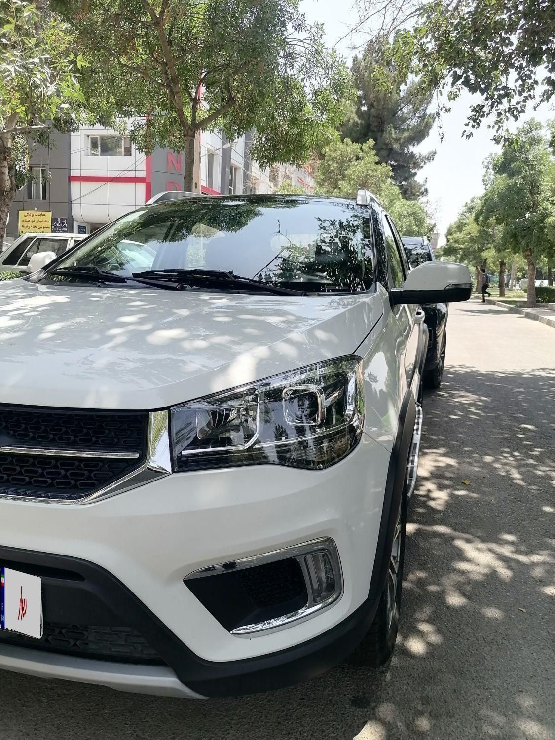 خودرو ام وی ام، X22 آگهی ann_19555385