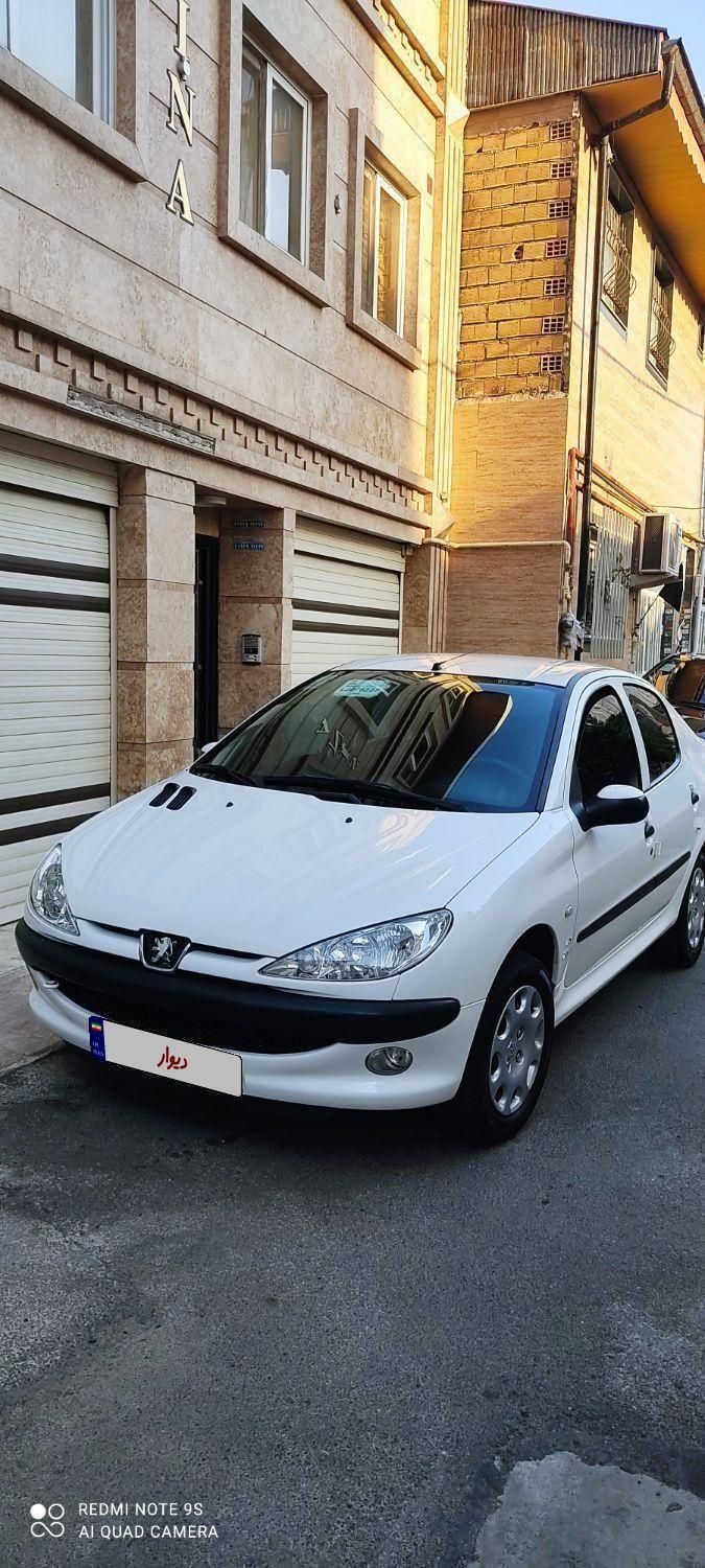 پژو ۲۰۶ صندوق دار v8 - 1399