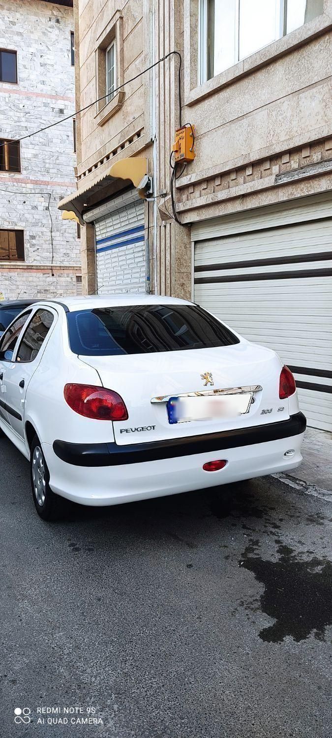 پژو ۲۰۶ صندوق دار v8 - 1399