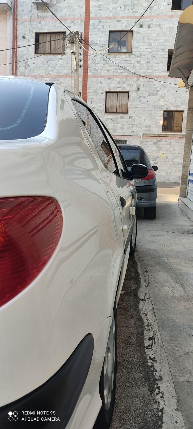 پژو ۲۰۶ صندوق دار v8 - 1399