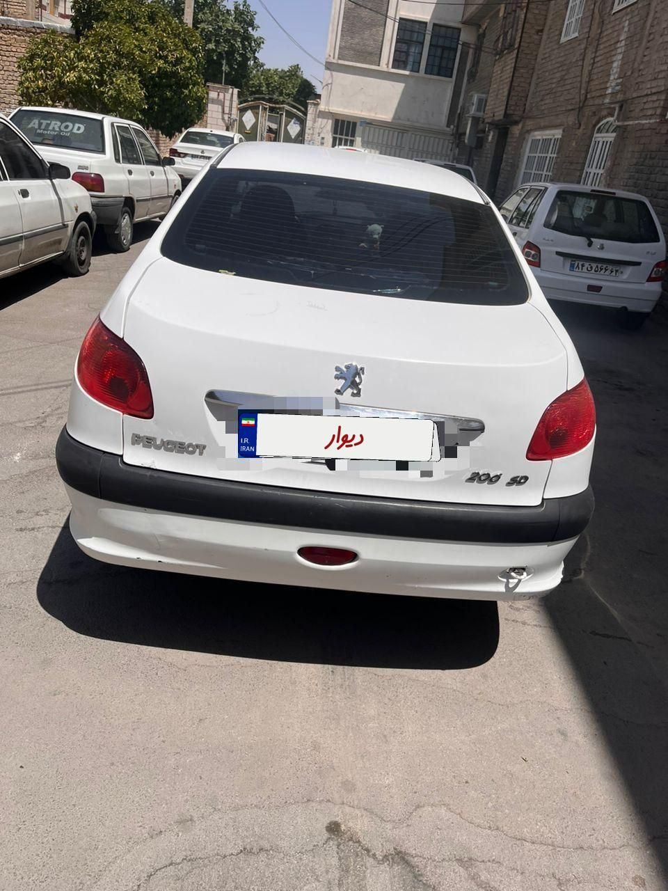 پژو ۲۰۶ صندوق دار v8 - 1390