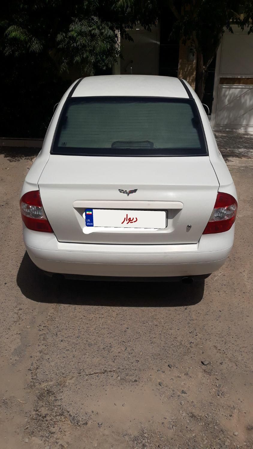 تیبا صندوق دار SX - 1400