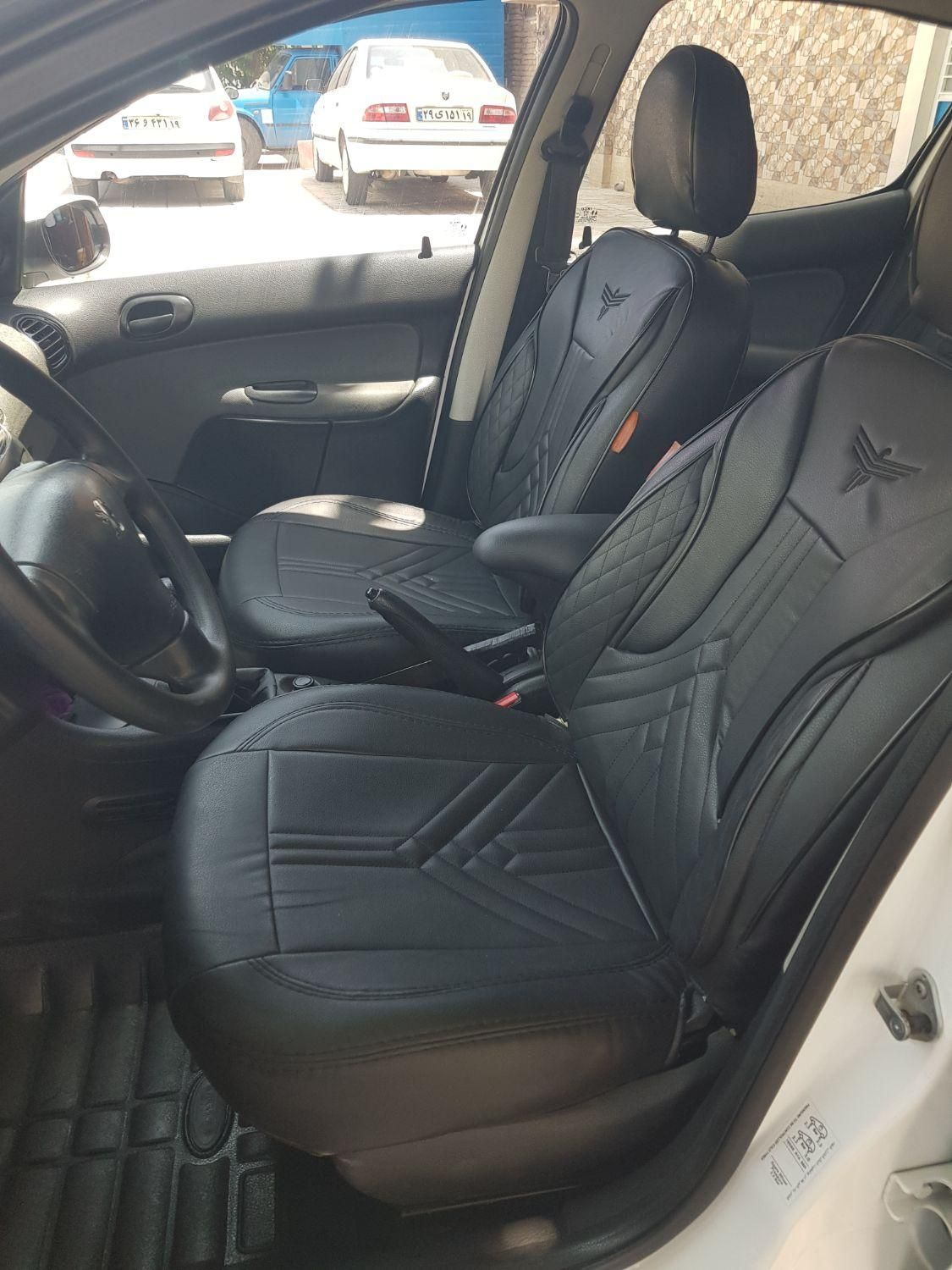 پژو ۲۰۶ صندوق دار v8 - 1395